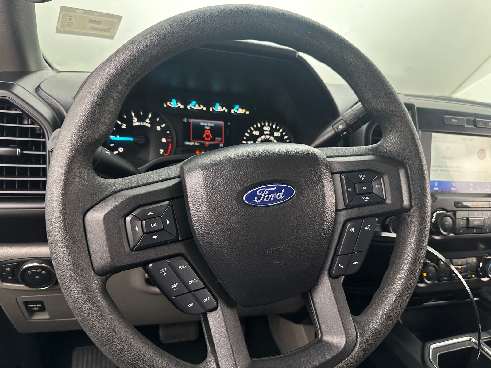 Thumbnail: 2019 Ford Econoline - 5