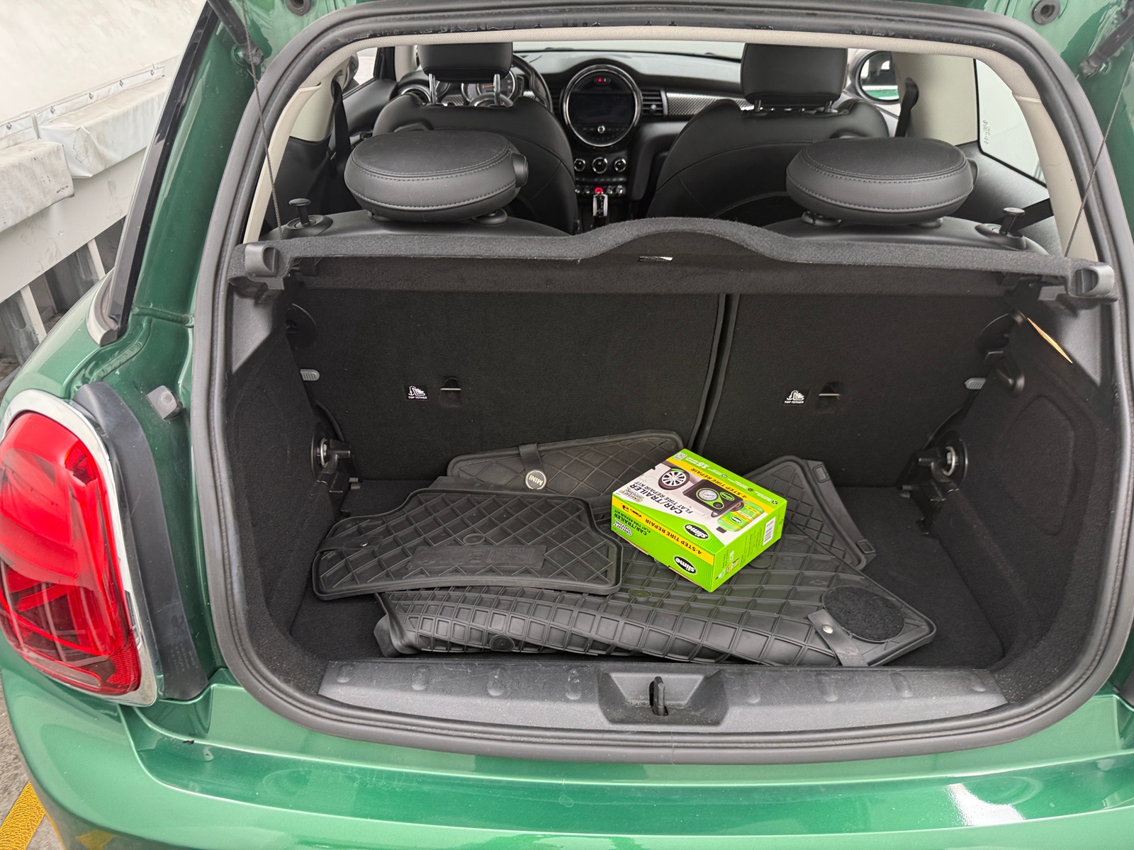Thumbnail: 2020 MINI Cooper Hardtop - 6