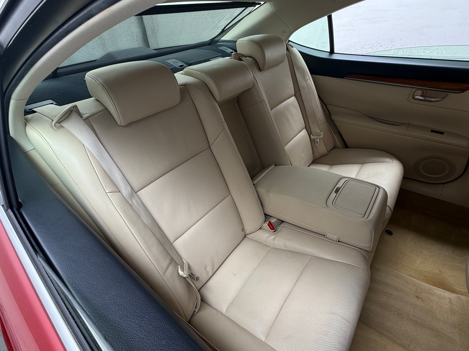 Thumbnail: 2015 Lexus ES - 5