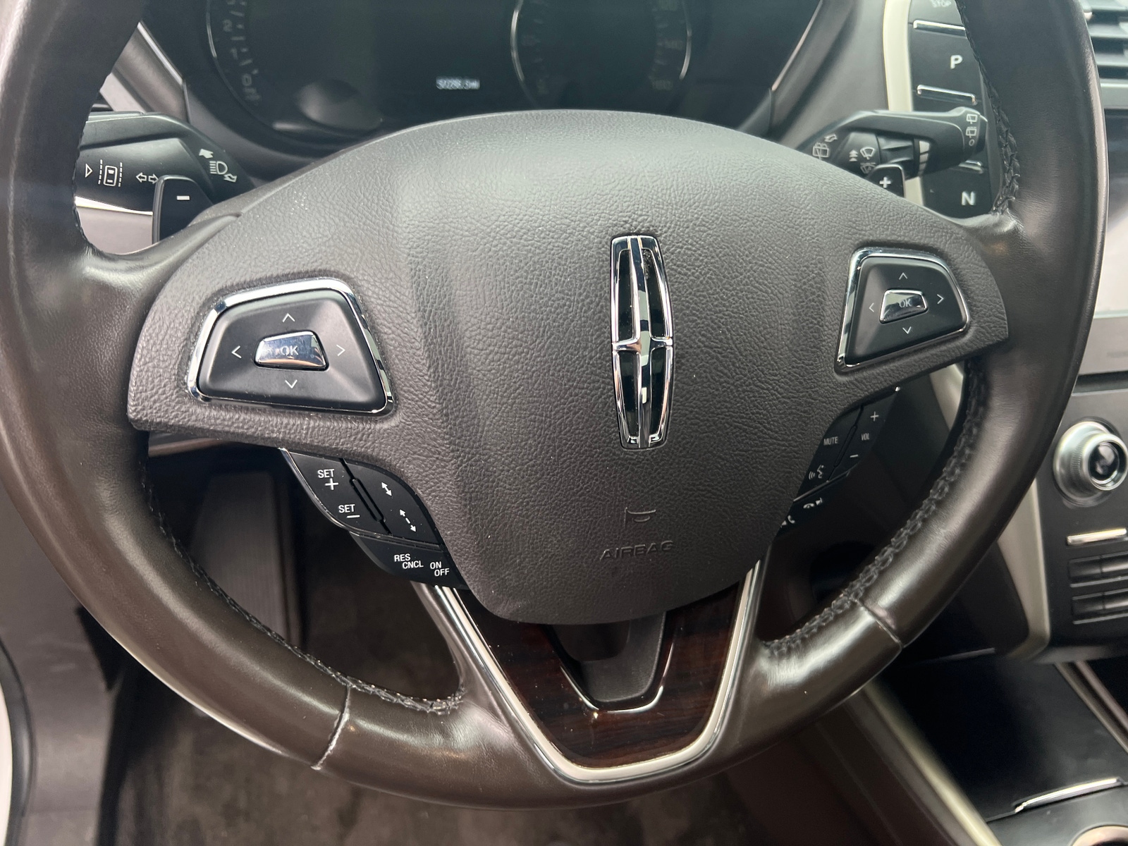 Thumbnail: 2019 Lincoln MKC - 4