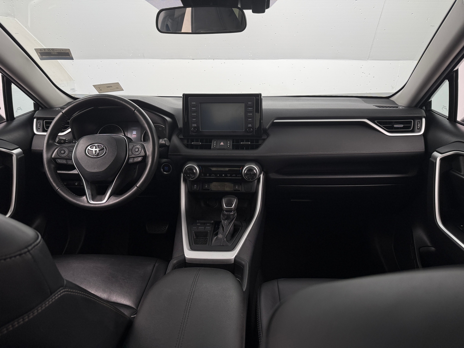 Thumbnail: 2019 Toyota RAV4 - 2