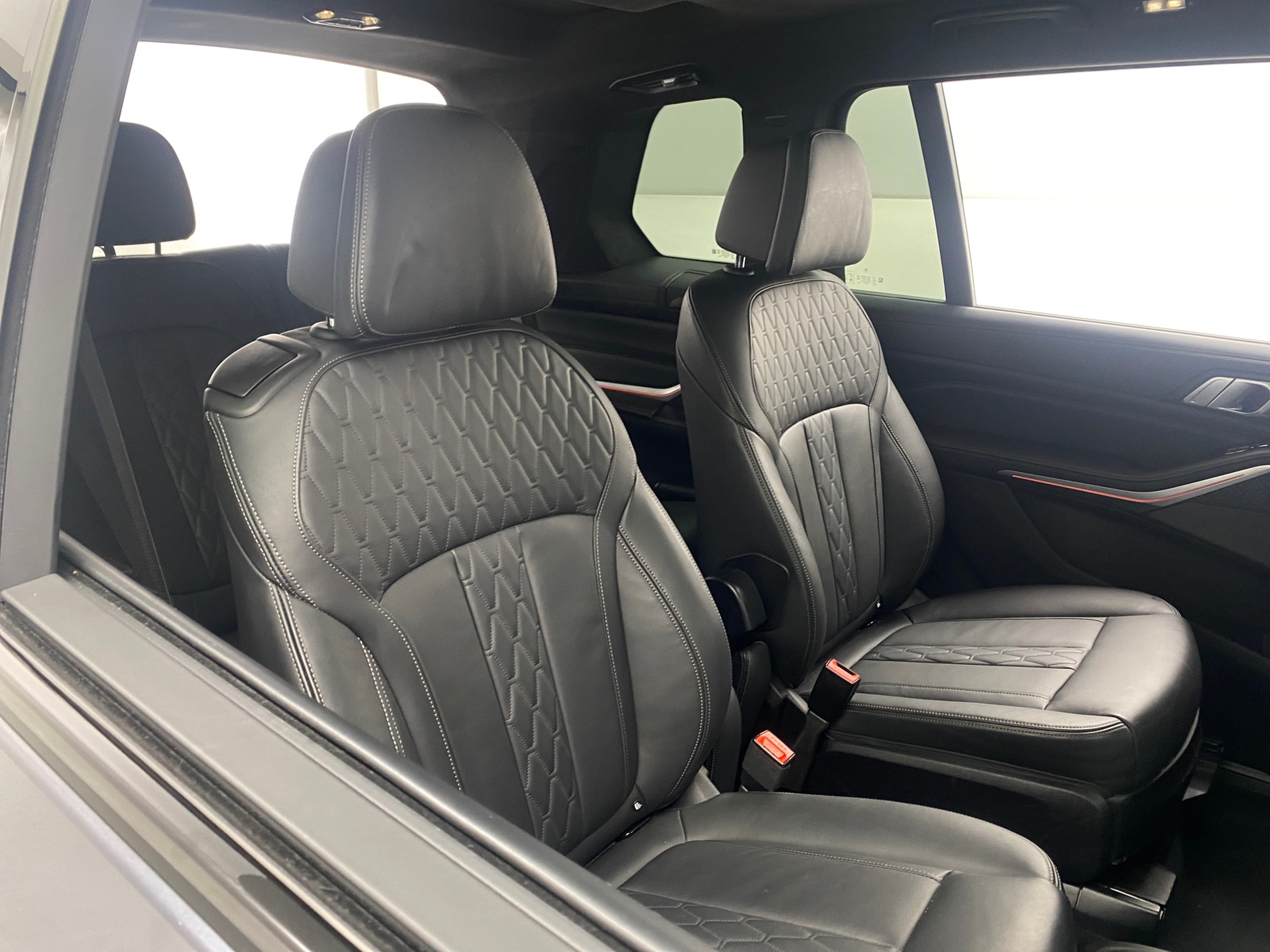 Thumbnail: 2020 BMW X7 - 5