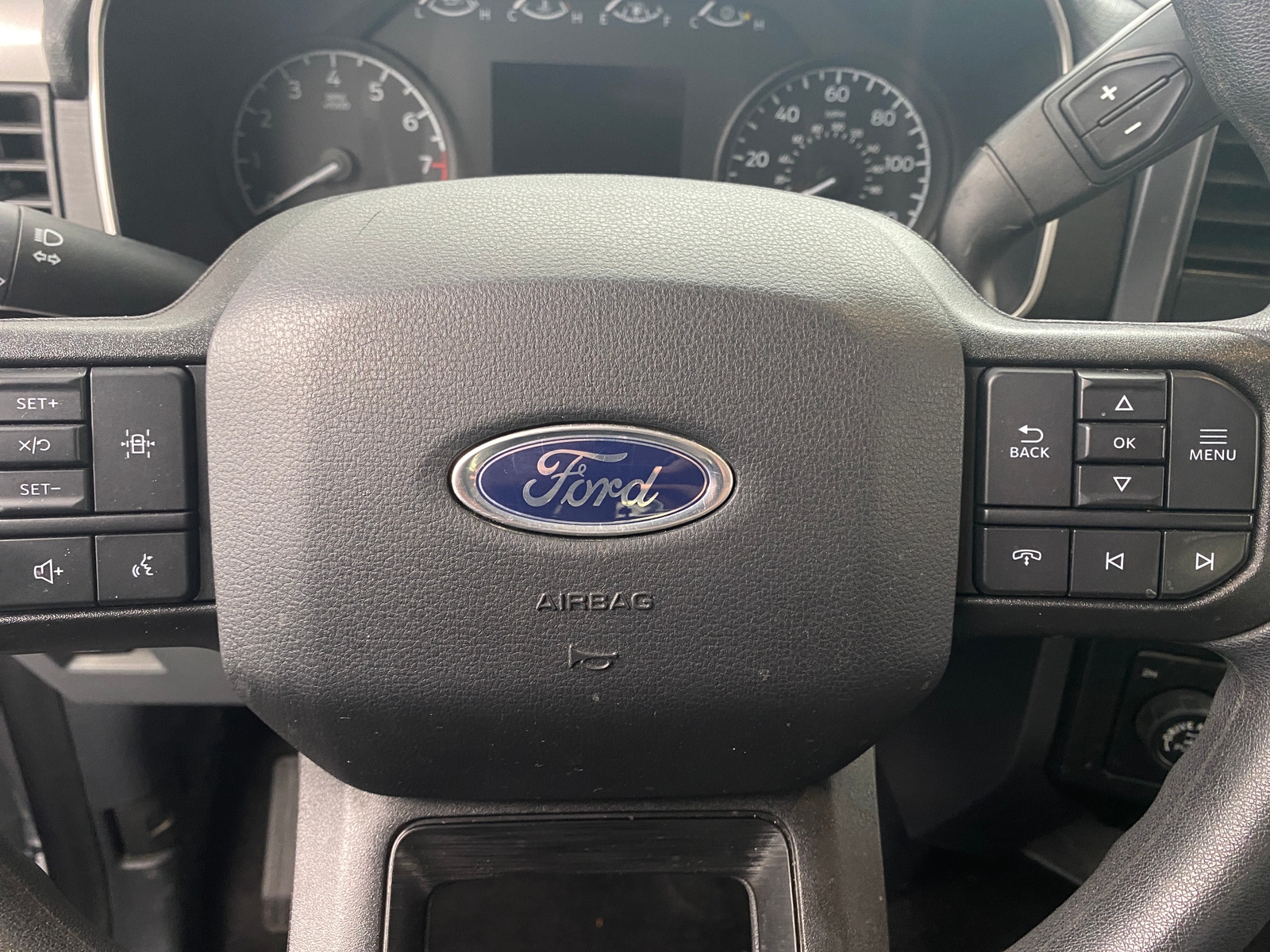 Thumbnail: 2022 Ford Econoline - 5