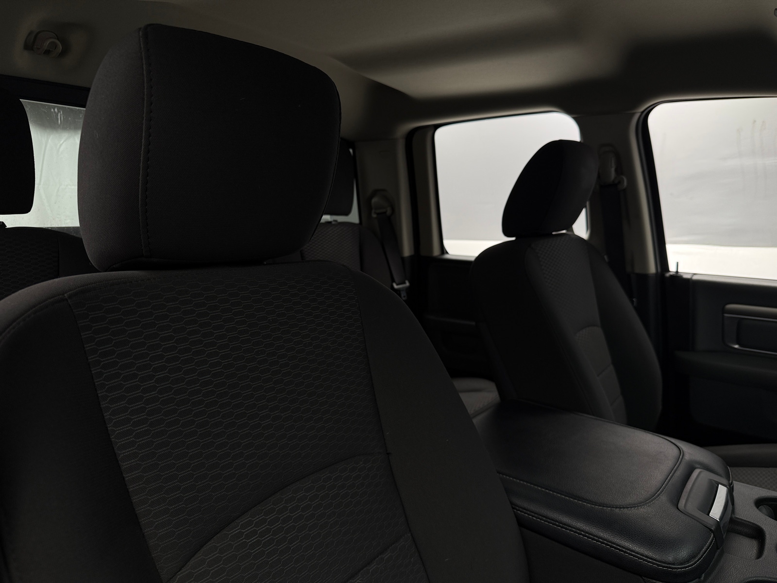 Thumbnail: 2019 RAM 1500 Classic - 2