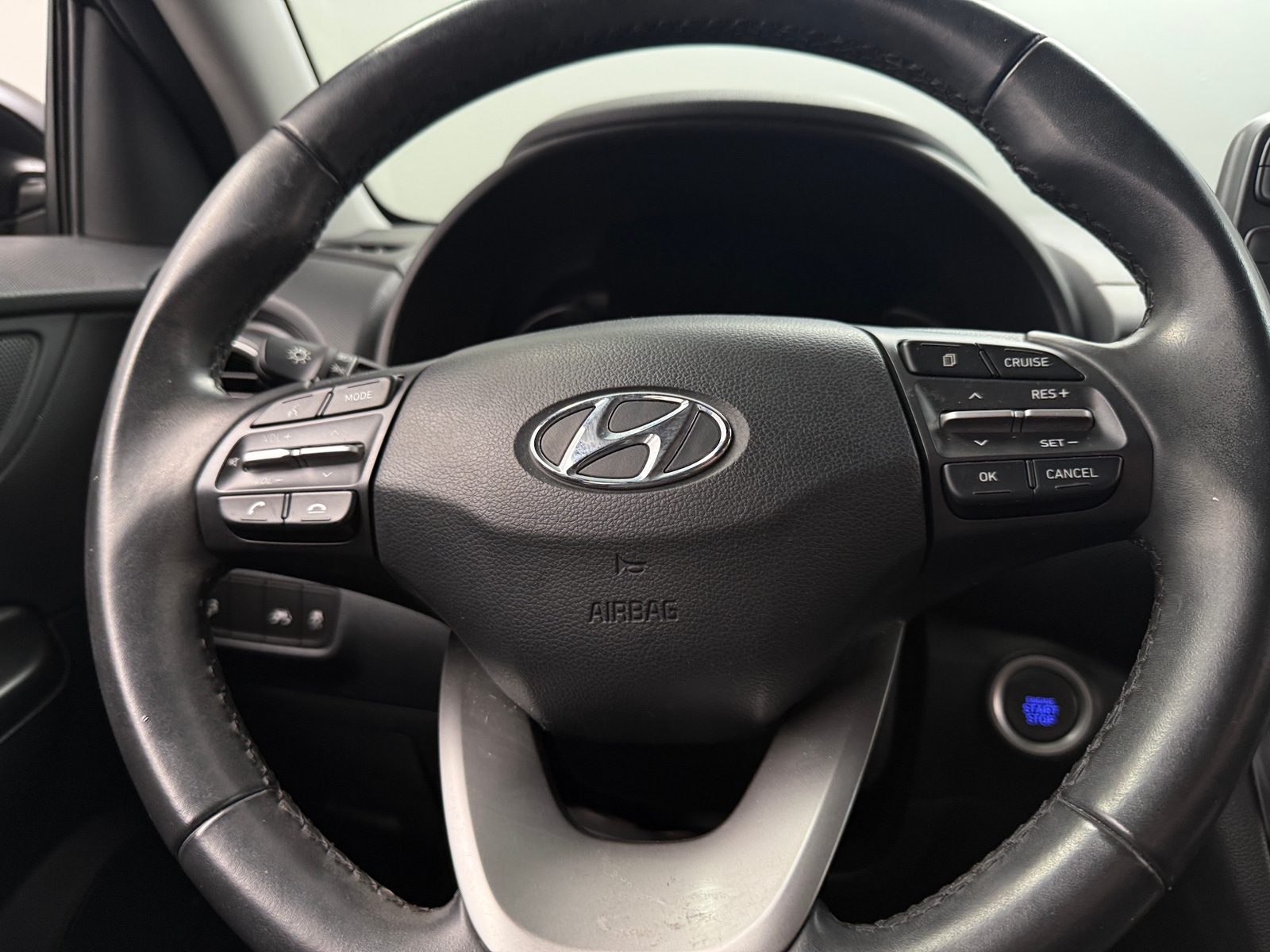 Thumbnail: 2021 Hyundai Kona - 4
