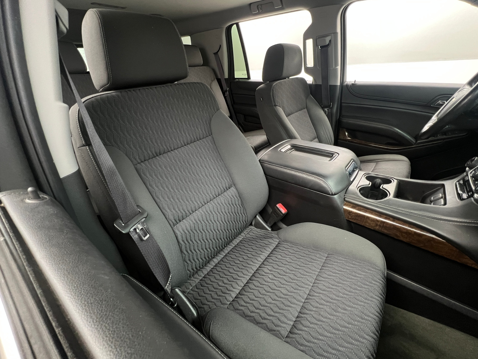 Thumbnail: 2015 Chevrolet Tahoe - 2