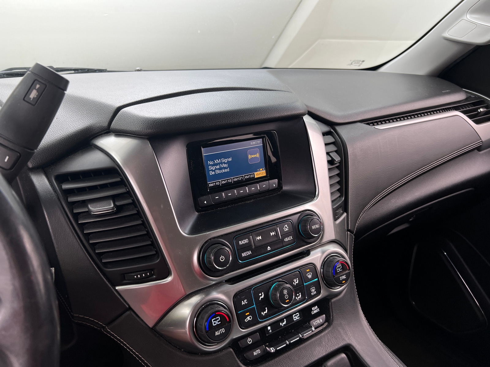 Thumbnail: 2015 Chevrolet Tahoe - 4