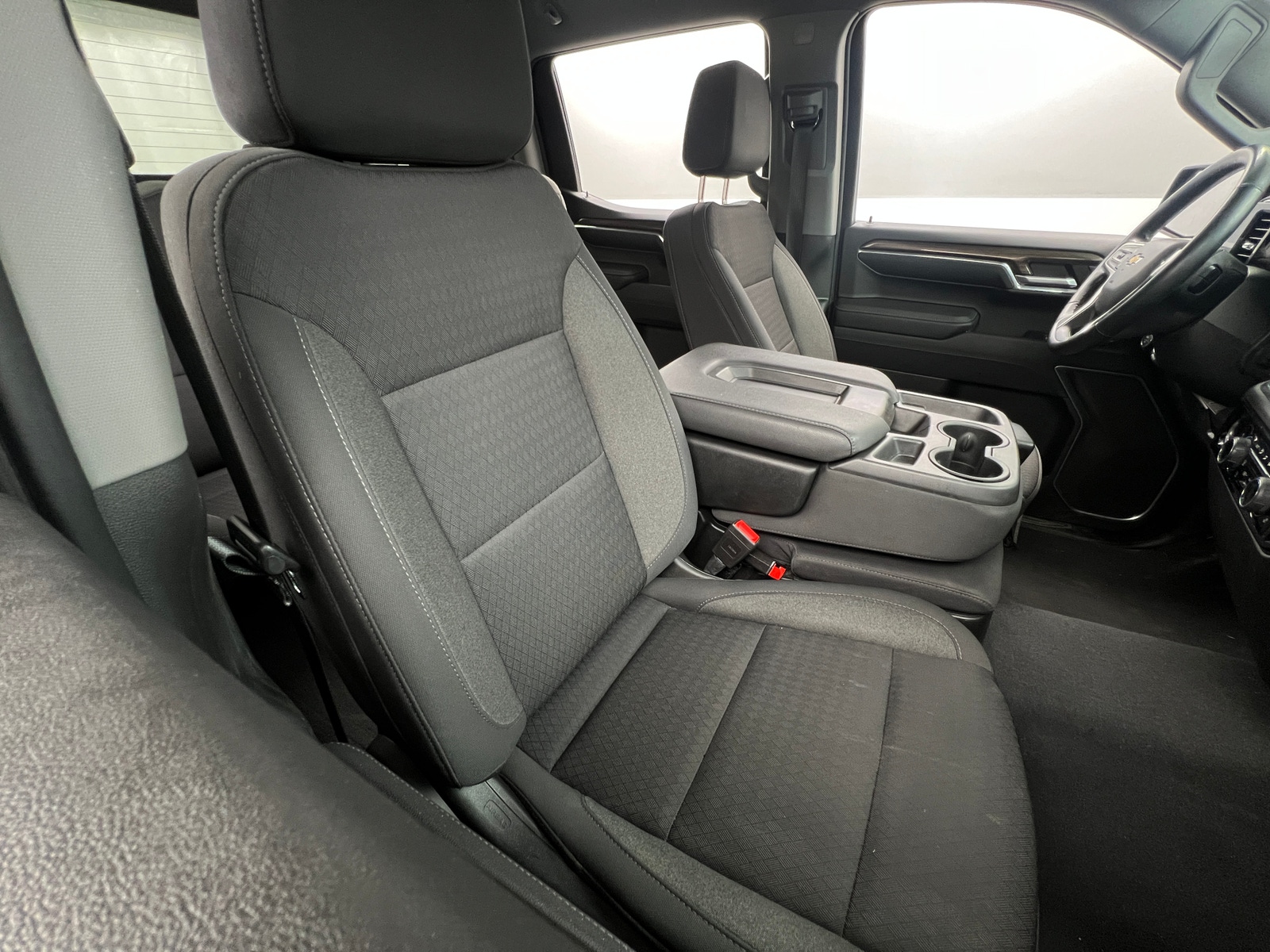 Thumbnail: 2023 Chevrolet Silverado 1500 - 2
