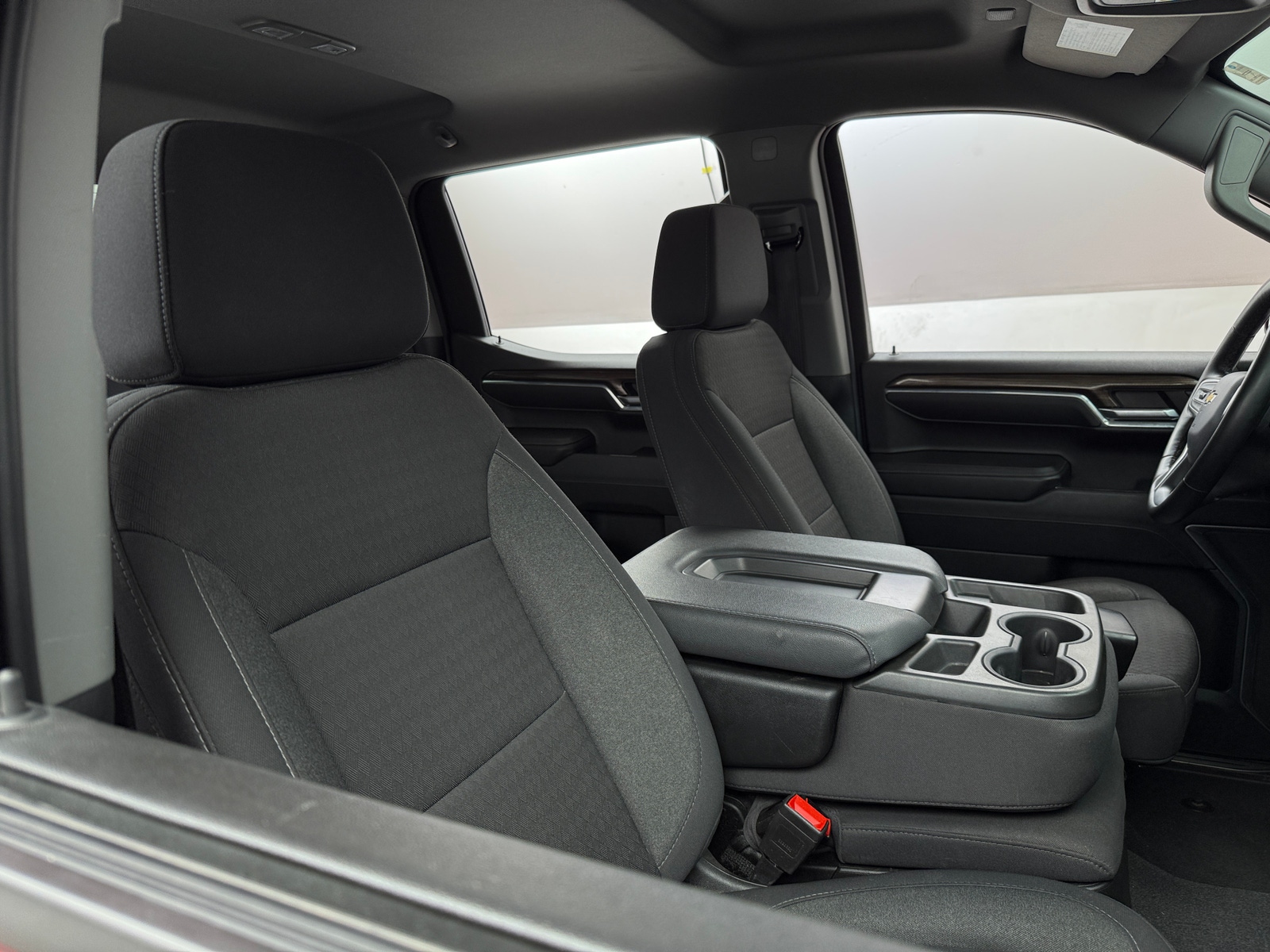 Thumbnail: 2024 Chevrolet Silverado 1500 - 2