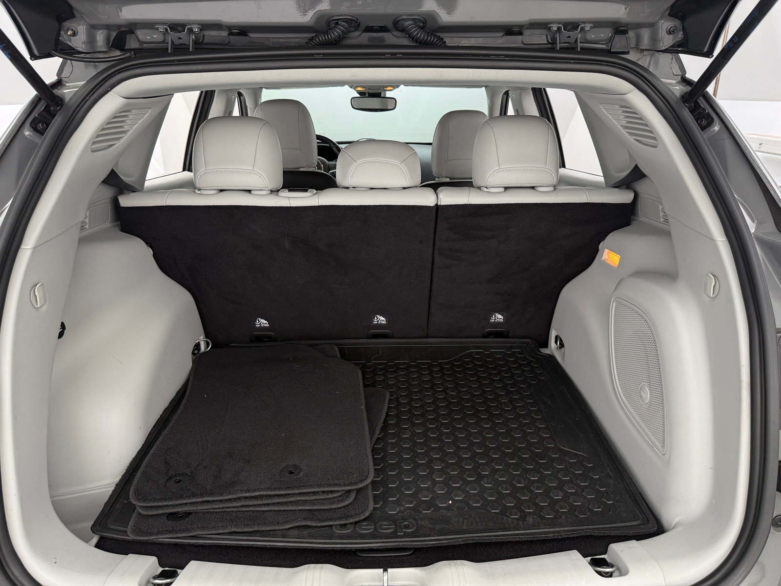 Thumbnail: 2021 Jeep Compass - 6