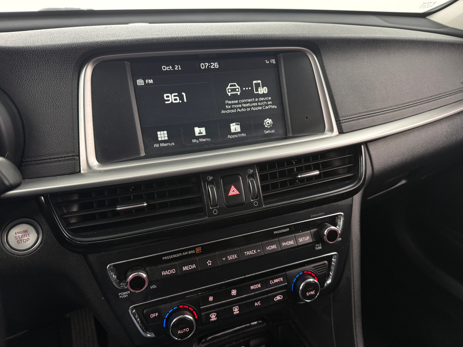 Thumbnail: 2019 Kia Optima - 3