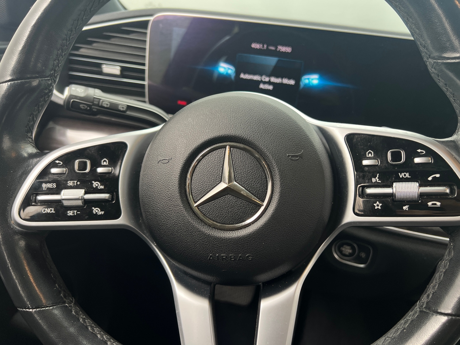 Thumbnail: 2020 Mercedes-Benz GLE - 4