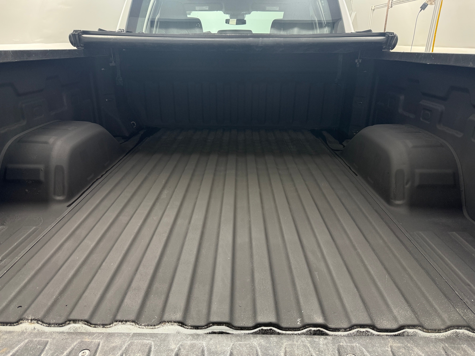 Thumbnail: 2023 Chevrolet Silverado 1500 - 6