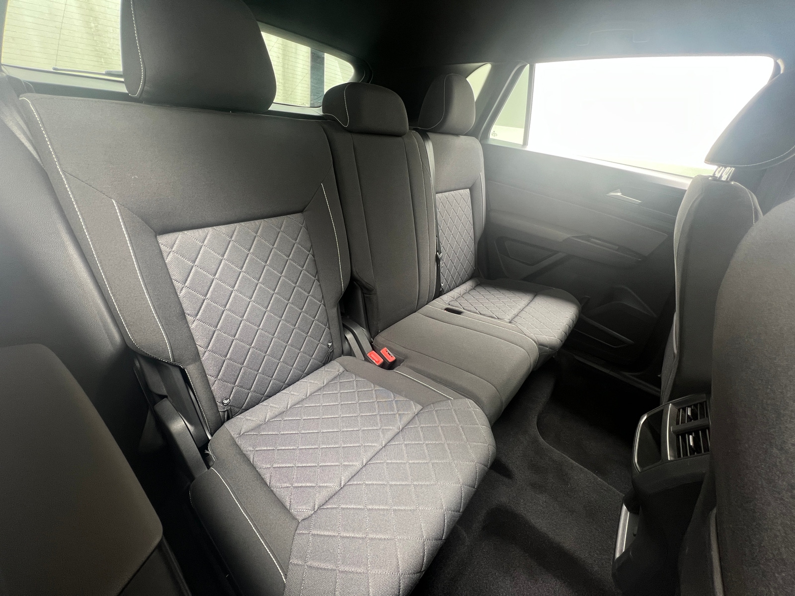 Thumbnail: 2021 Volkswagen Atlas - 6