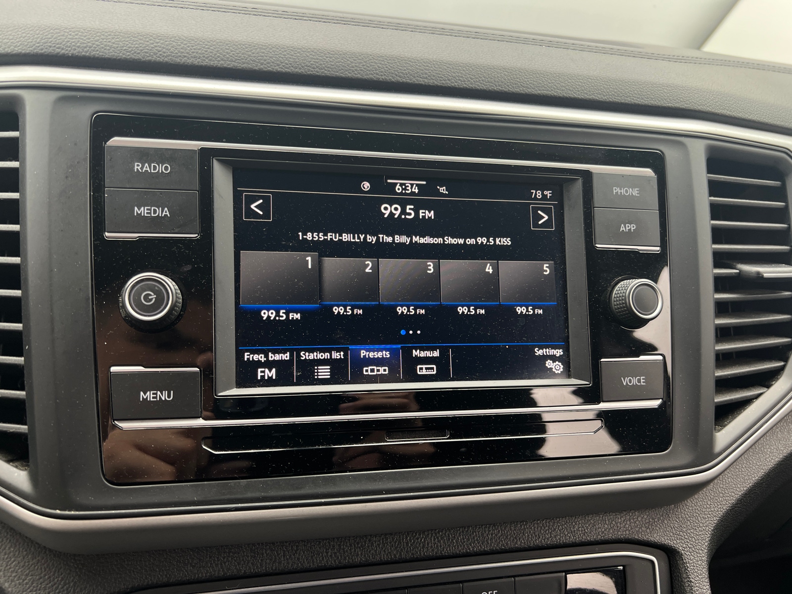 Thumbnail: 2021 Volkswagen Atlas - 4