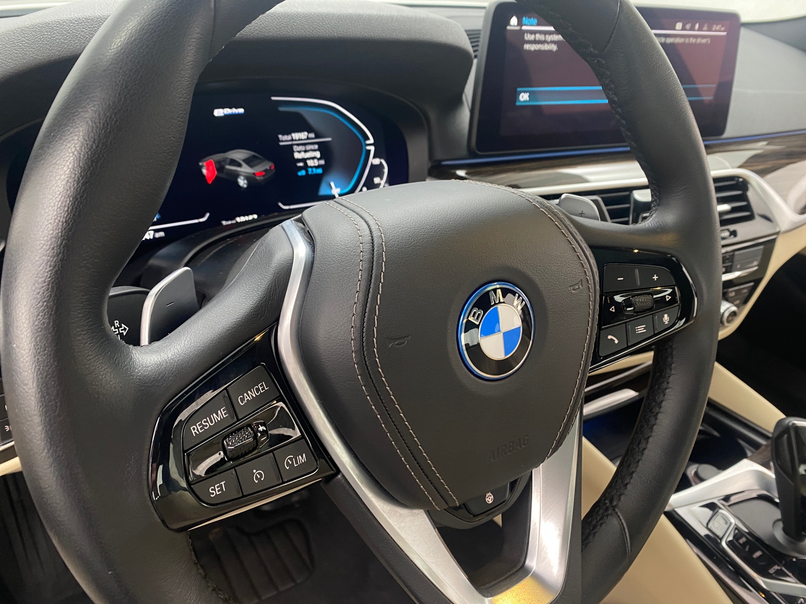 Thumbnail: 2023 BMW 5 Series - 4