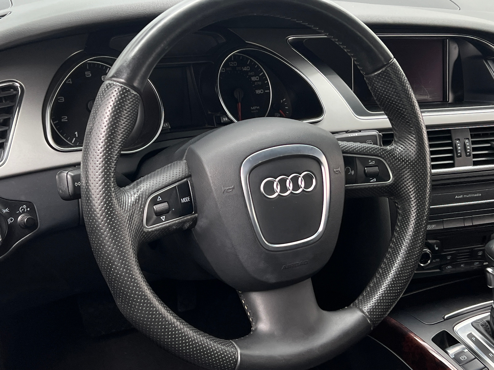Thumbnail: 2011 Audi A5 - 4
