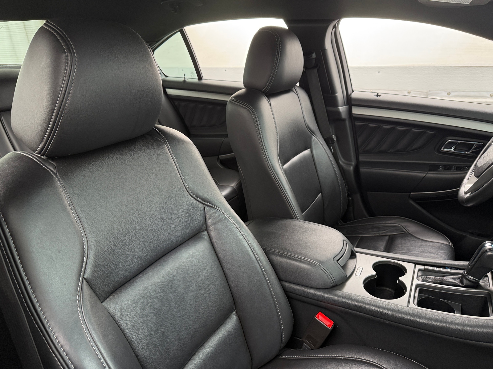 Thumbnail: 2019 Ford Taurus - 2