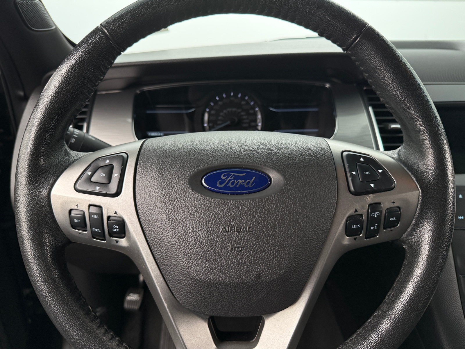 Thumbnail: 2019 Ford Taurus - 5