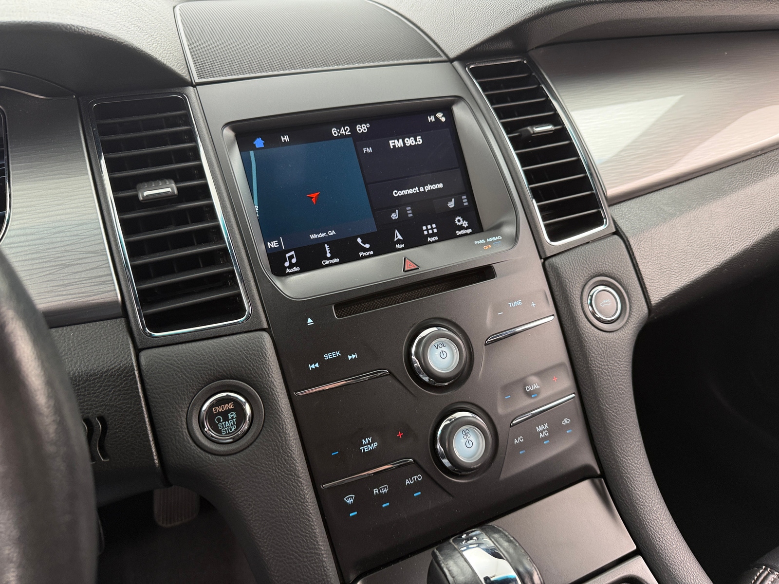 Thumbnail: 2019 Ford Taurus - 4