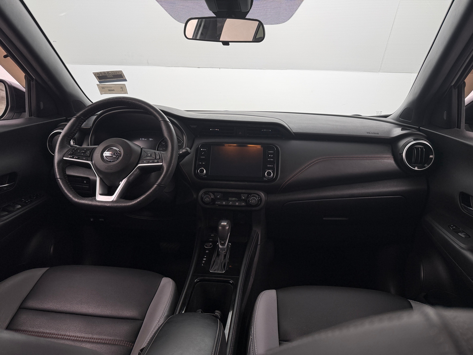 Thumbnail: 2021 Nissan Kicks - 3