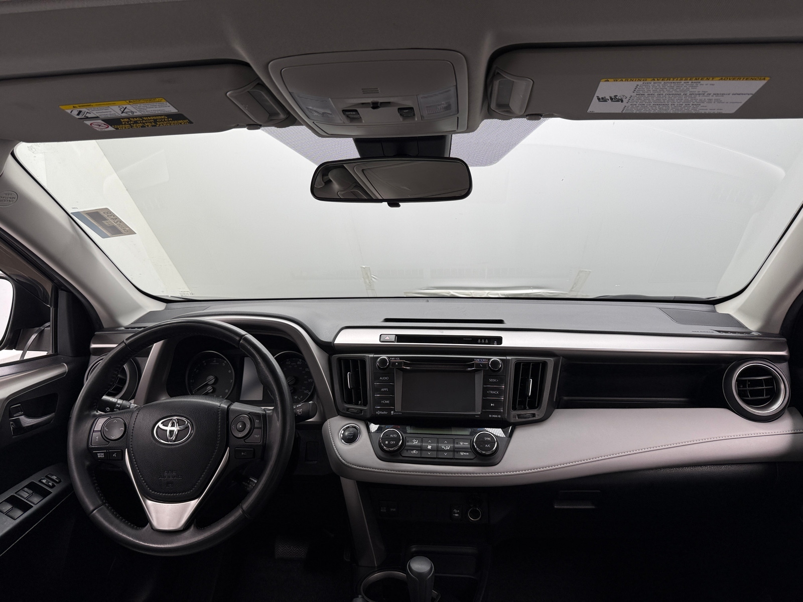 Thumbnail: 2018 Toyota RAV4 - 3