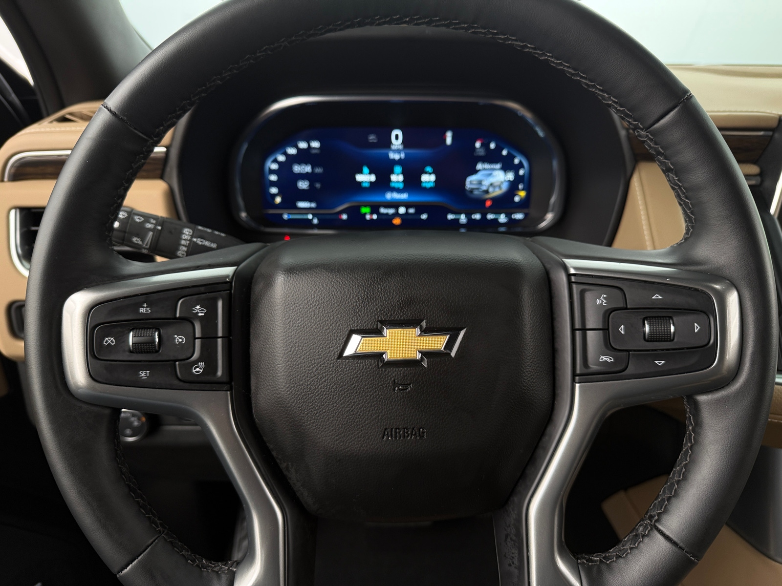 Thumbnail: 2024 Chevrolet Tahoe - 4