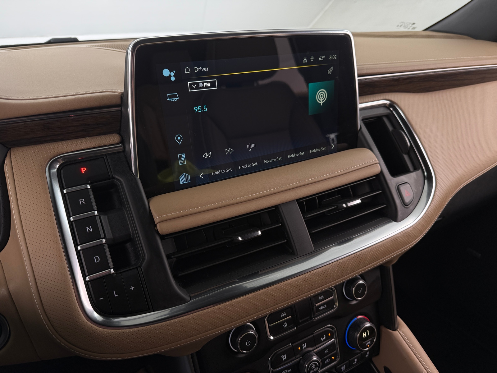 Thumbnail: 2024 Chevrolet Tahoe - 3