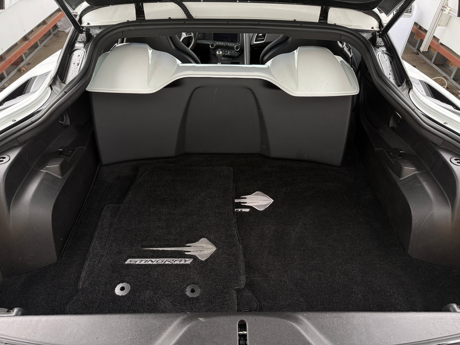 Thumbnail: 2015 Chevrolet Corvette - 4