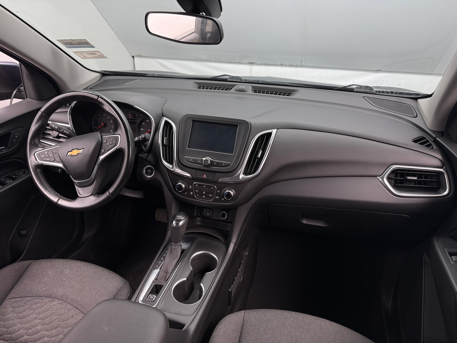 Thumbnail: 2018 Chevrolet Equinox - 3