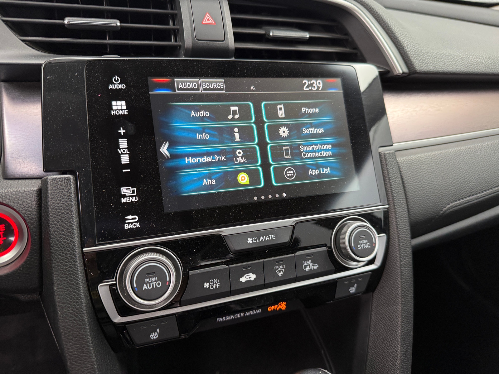 Thumbnail: 2016 Honda Civic - 3