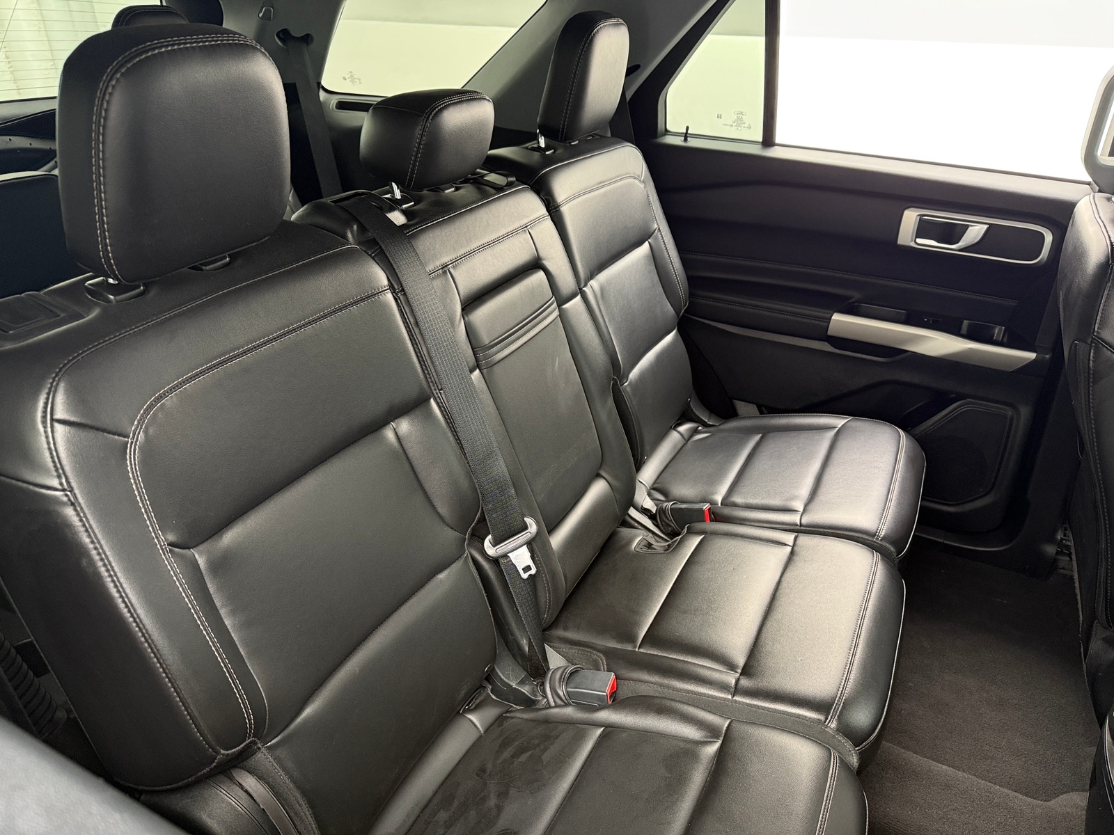 Thumbnail: 2022 Ford Explorer - 6