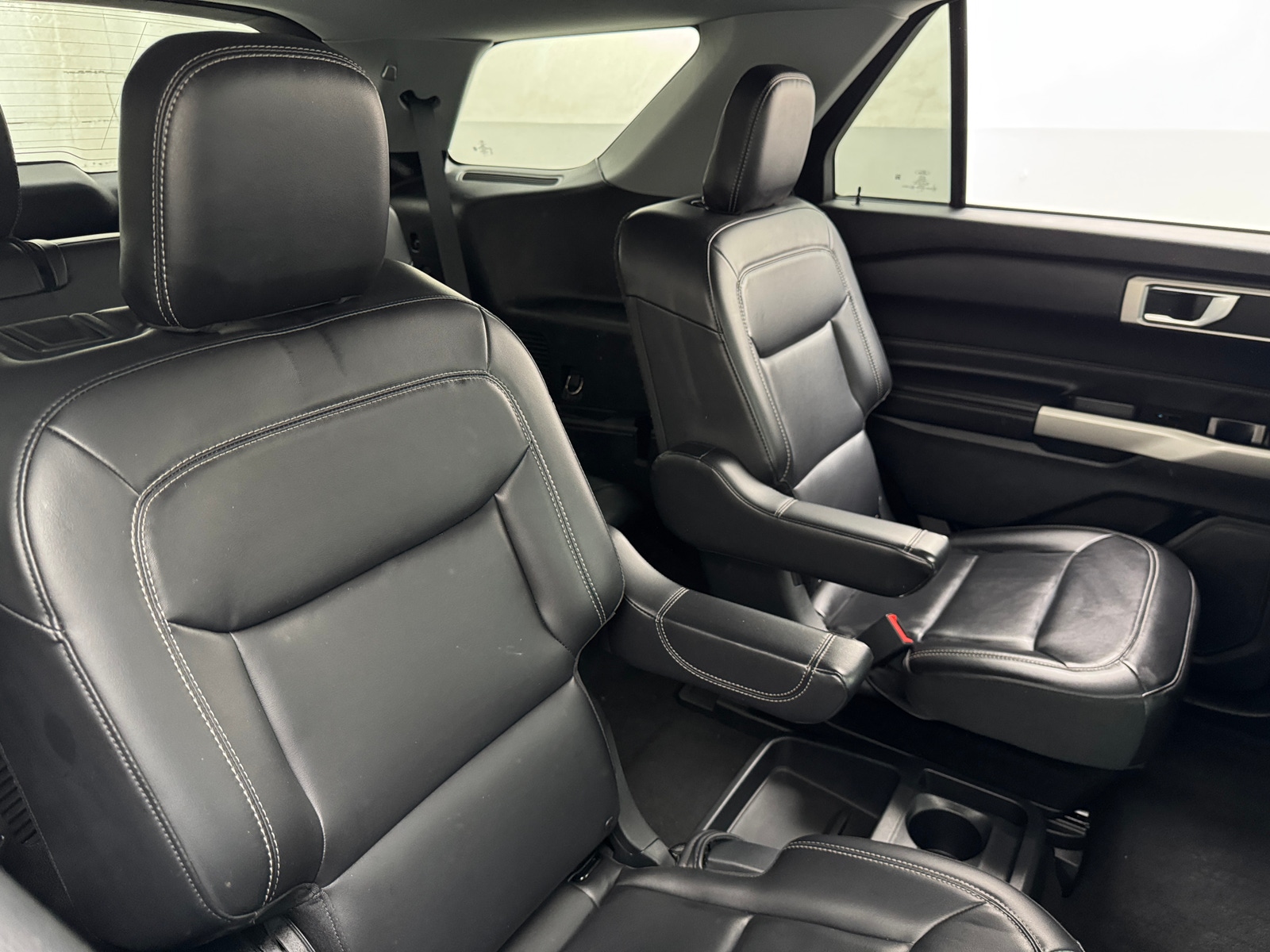 Thumbnail: 2021 Ford Explorer - 6