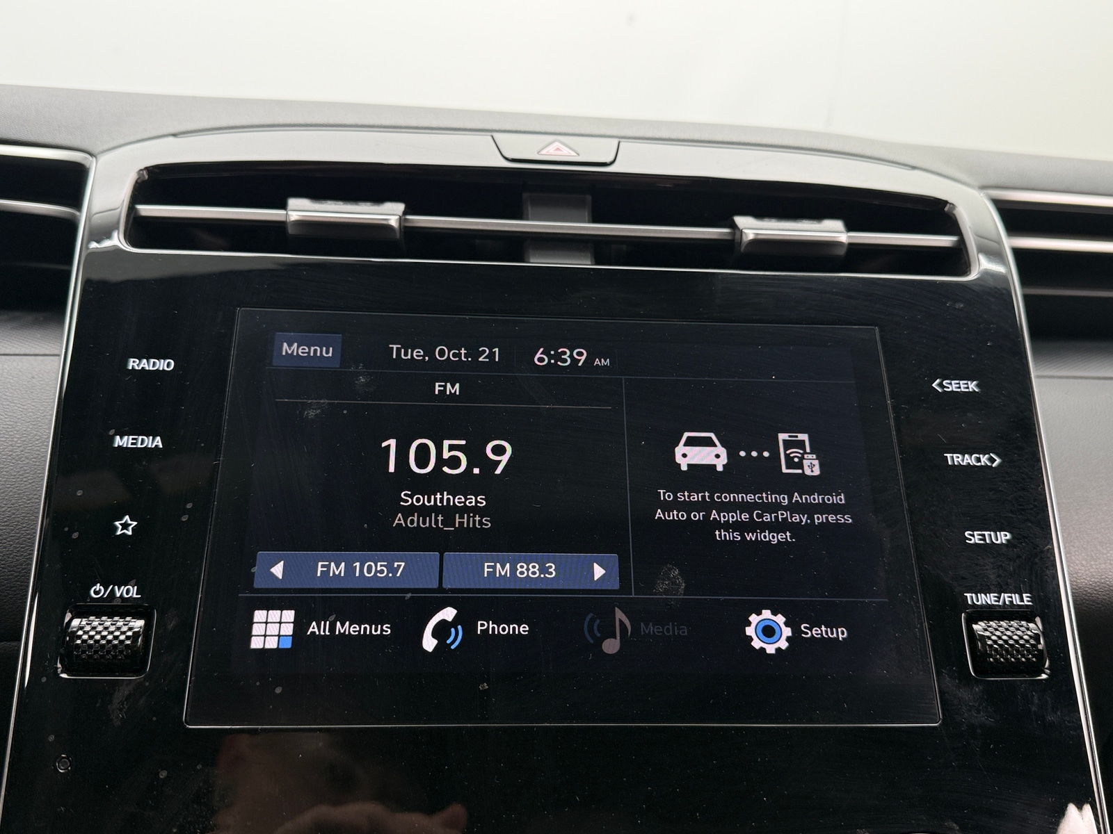 Thumbnail: 2023 Hyundai Santa Cruz - 4