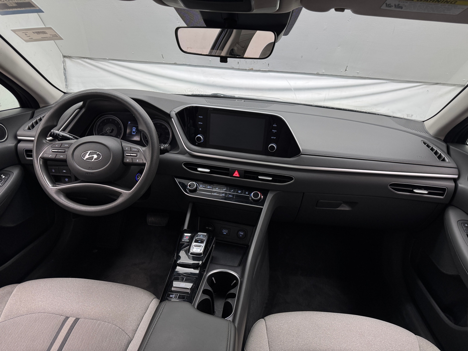 Thumbnail: 2020 Hyundai Sonata - 3