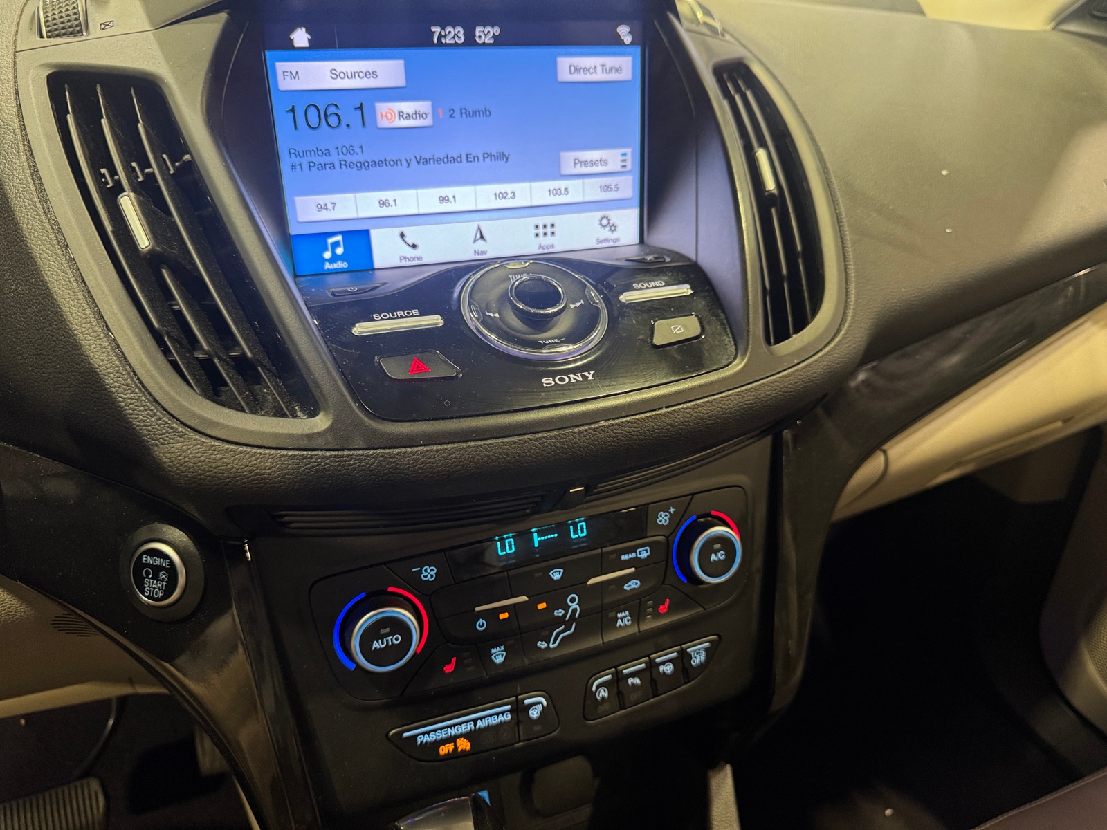 Thumbnail: 2019 Ford Escape - 3