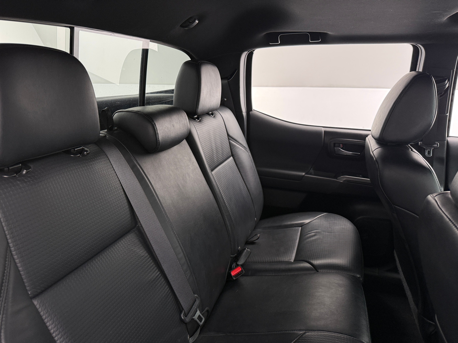 Thumbnail: 2019 Toyota Tacoma - 5