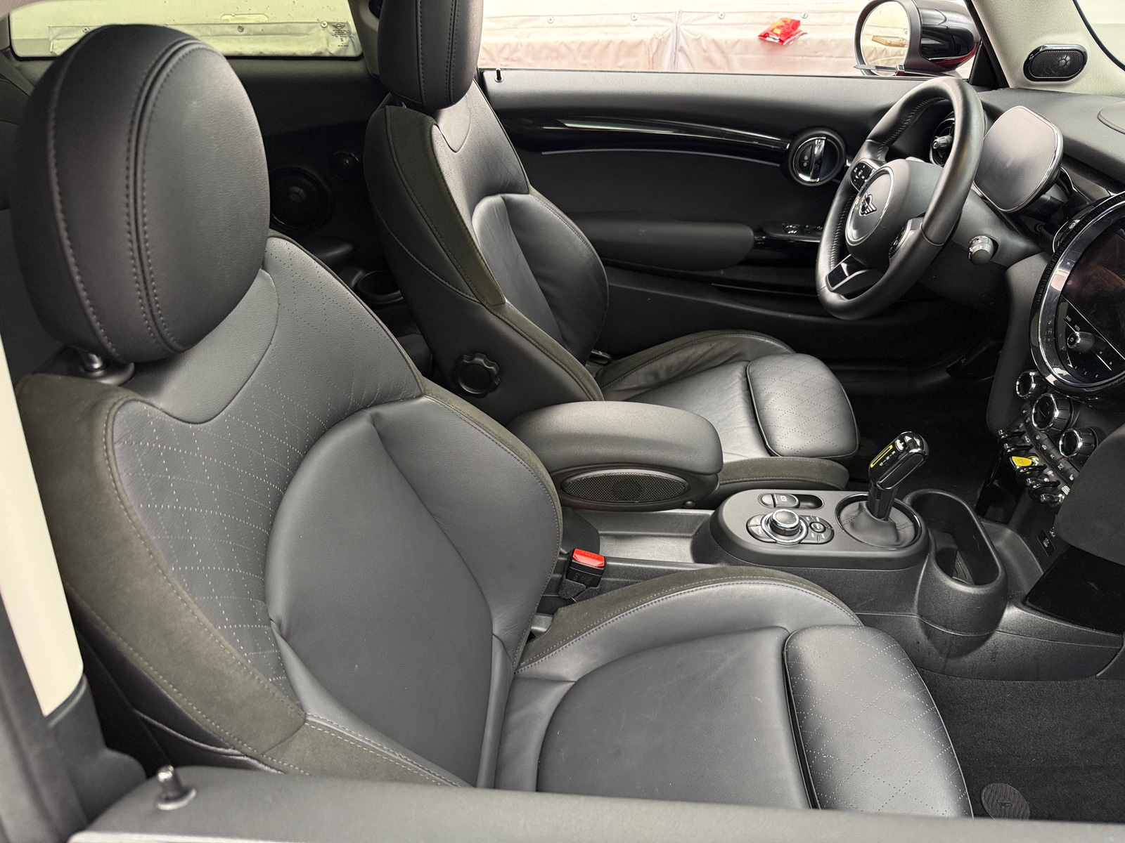 Thumbnail: 2024 MINI Cooper Hardtop - 2
