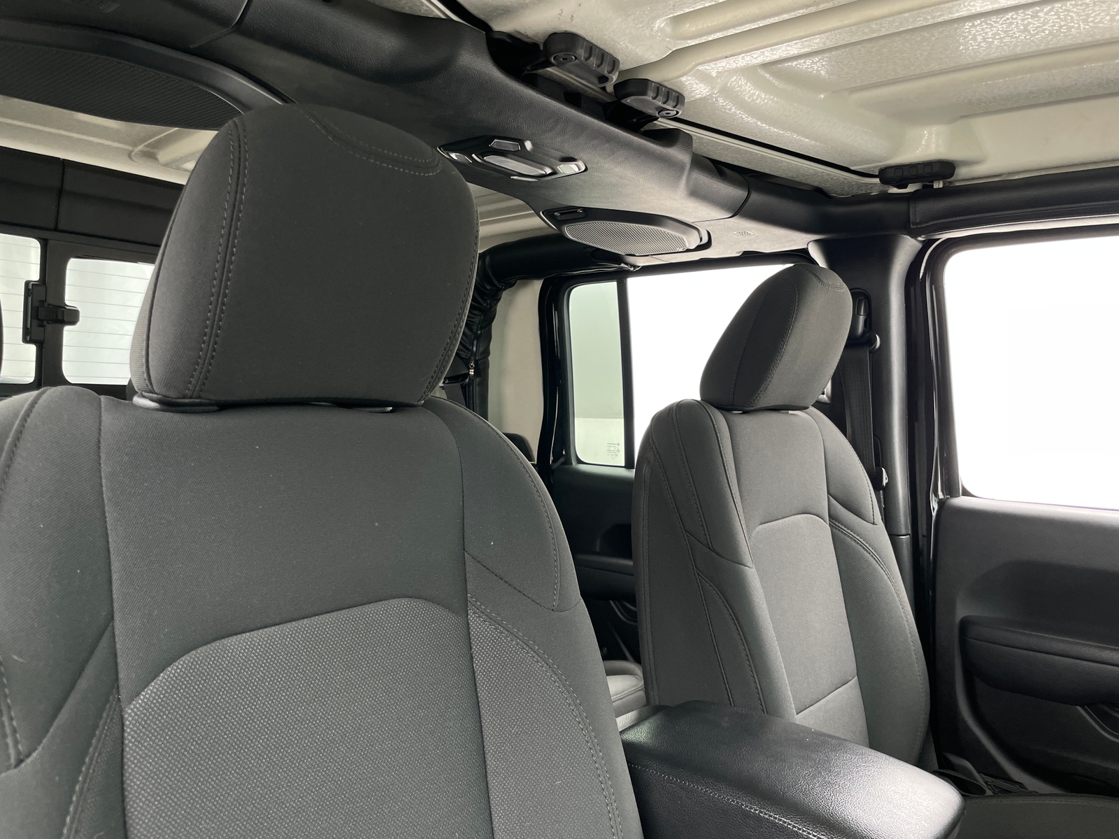 Thumbnail: 2022 Jeep Gladiator - 2