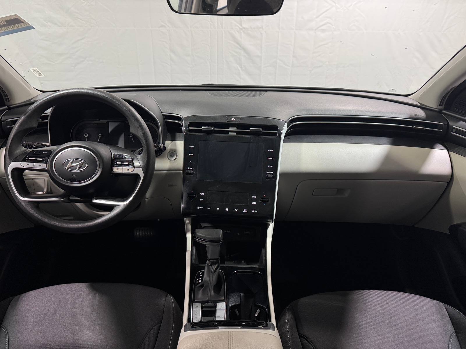 Thumbnail: 2024 Hyundai Tucson - 3