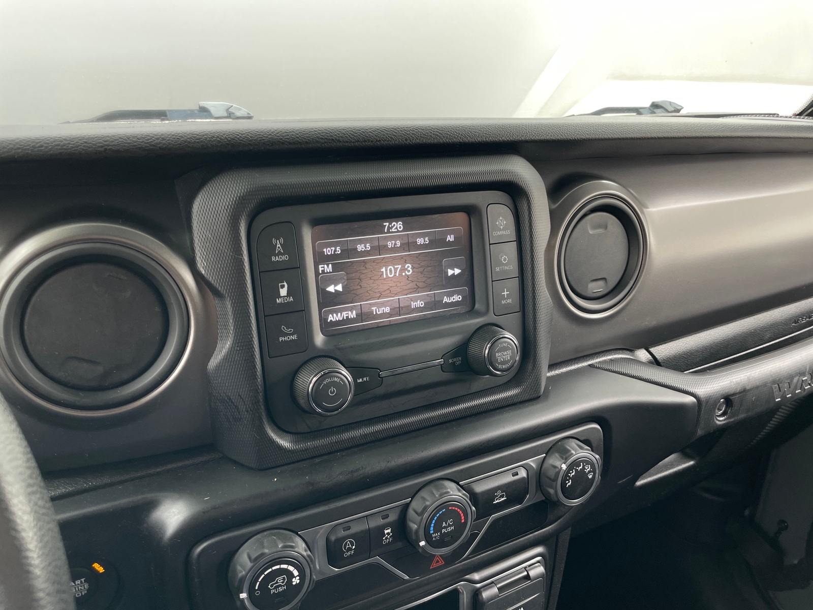 Thumbnail: 2021 Jeep Wrangler - 3