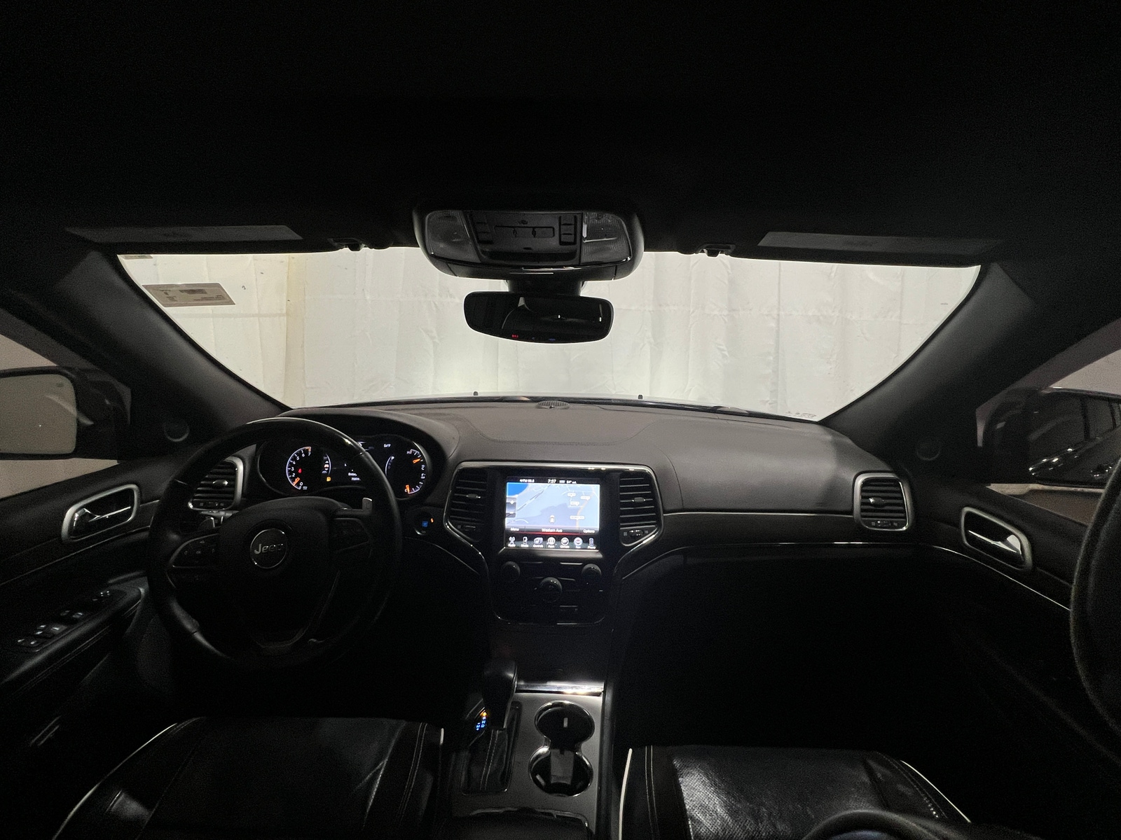 Thumbnail: 2017 Jeep Grand Cherokee - 2
