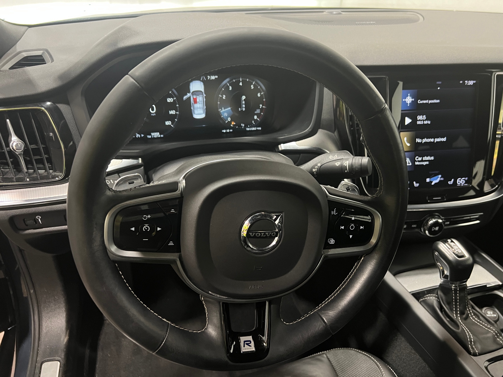 Thumbnail: 2019 Volvo S60 - 4