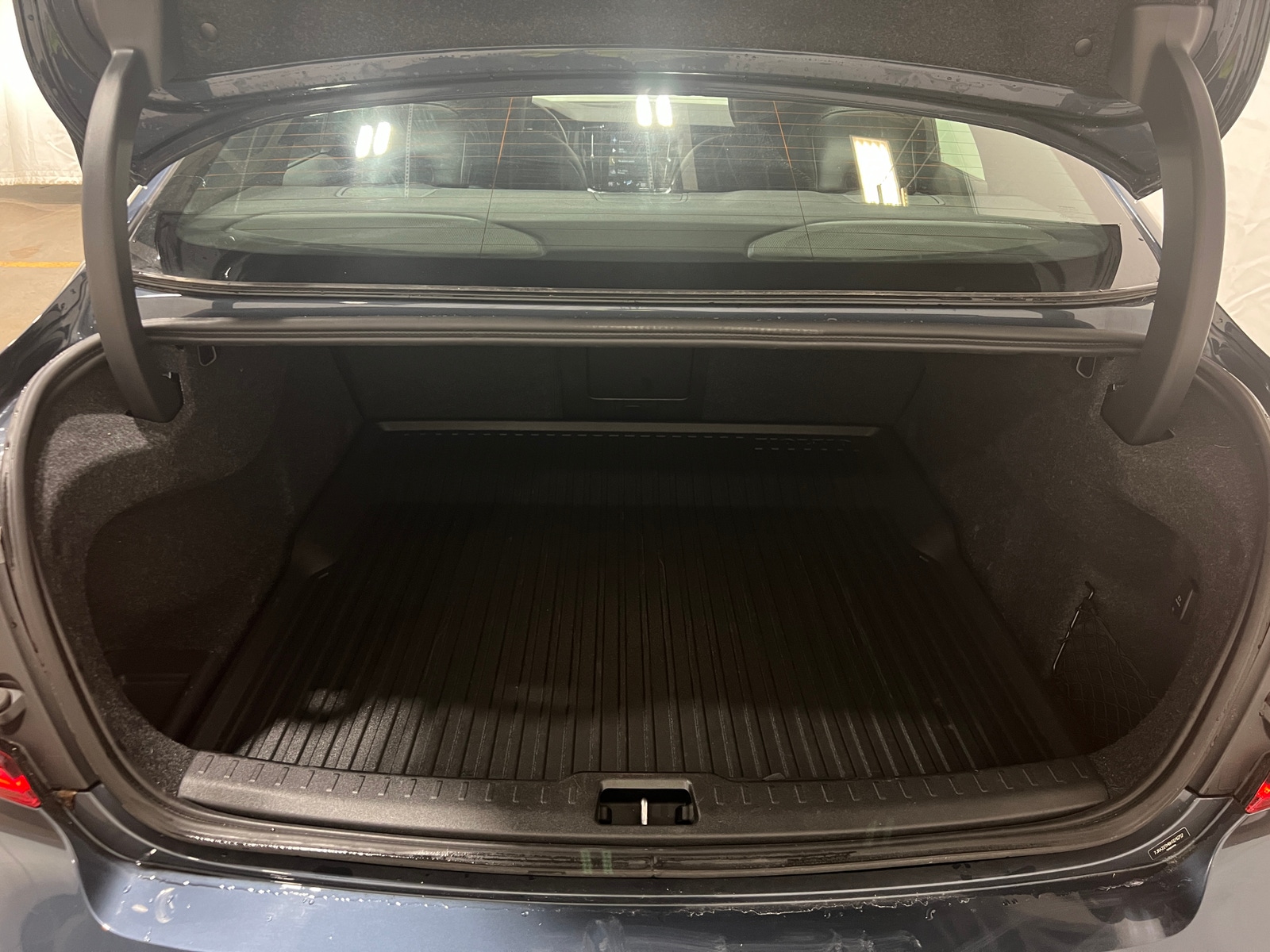 Thumbnail: 2019 Volvo S60 - 6
