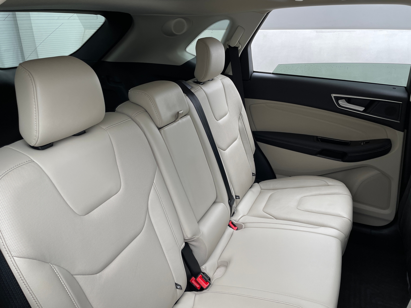 Thumbnail: 2020 Ford Edge - 5
