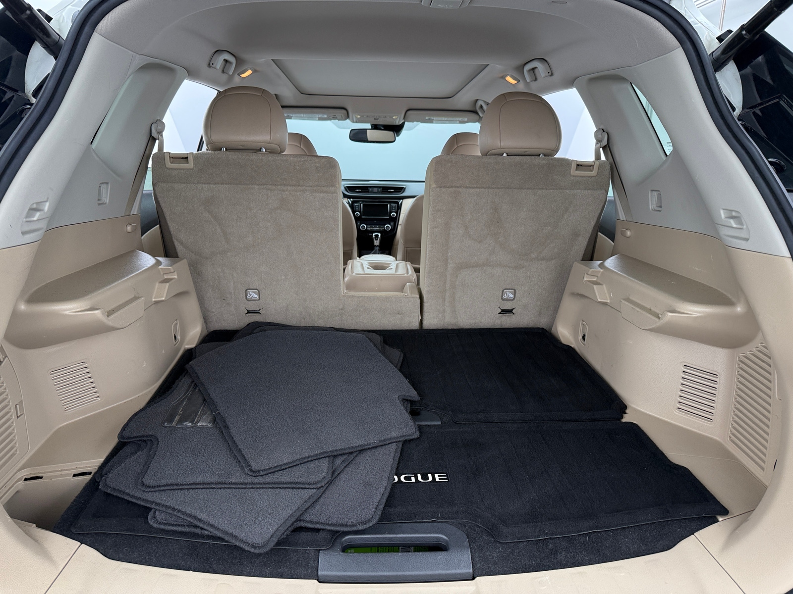 Thumbnail: 2019 Nissan Rogue - 6