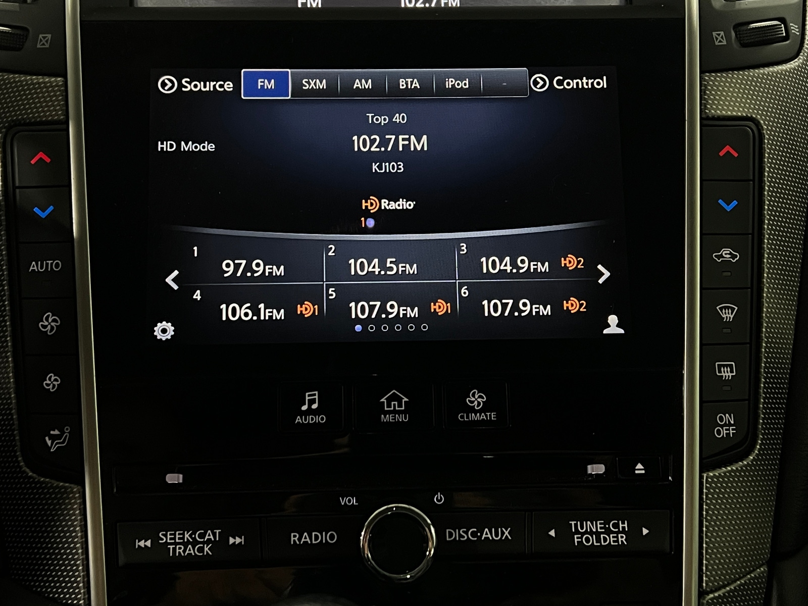 Thumbnail: 2016 INFINITI Q50 - 3