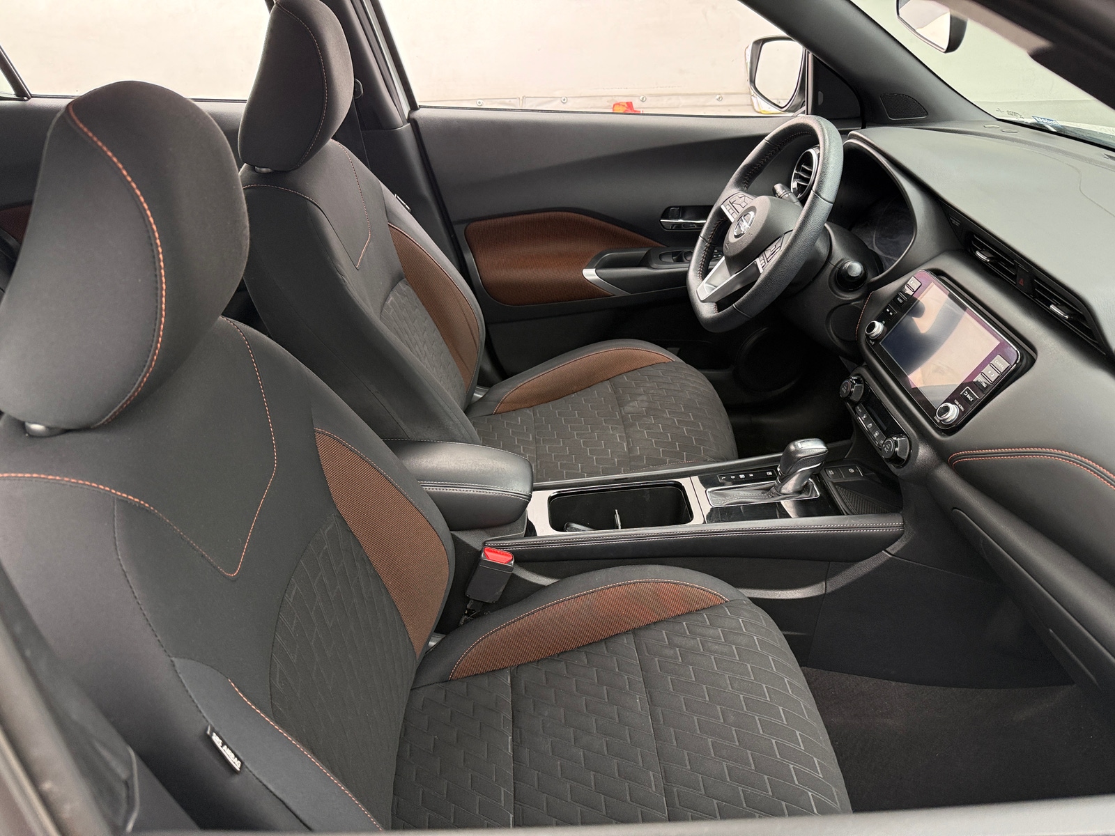 Thumbnail: 2021 Nissan Kicks - 2