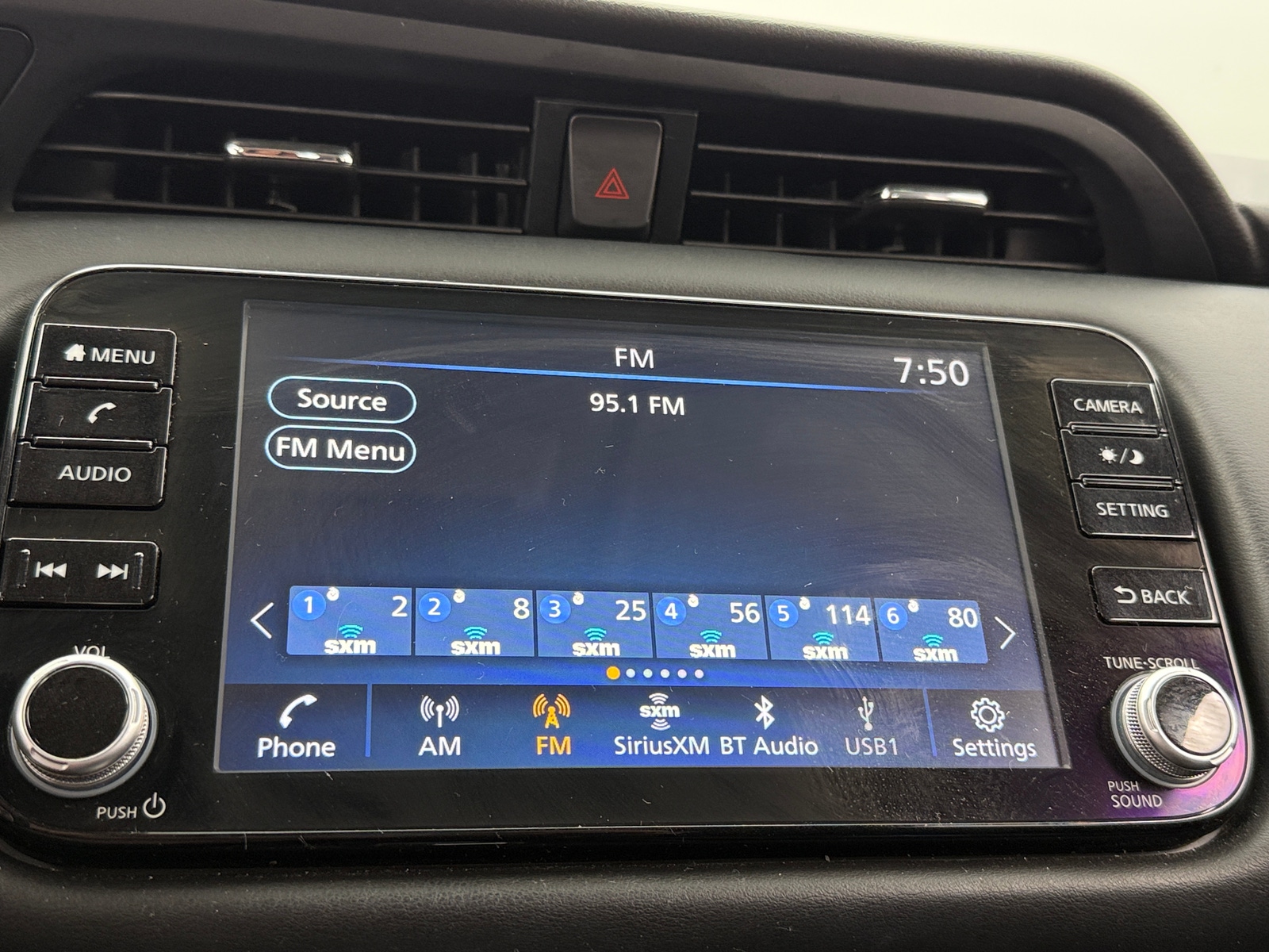 Thumbnail: 2021 Nissan Kicks - 4