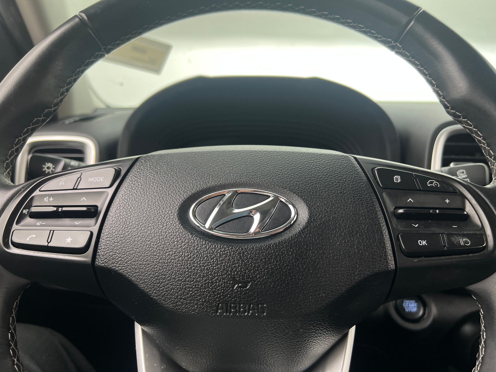 Thumbnail: 2024 Hyundai Venue - 5